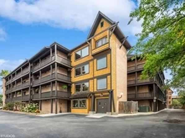 450 N Main St APT S308a, Wauconda, IL 60084