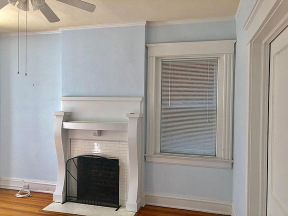 4th image of 2346 W Grace St #U2