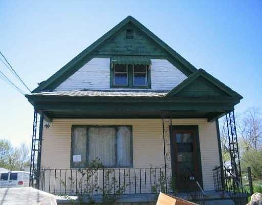 1st image of 124 Schutrum St