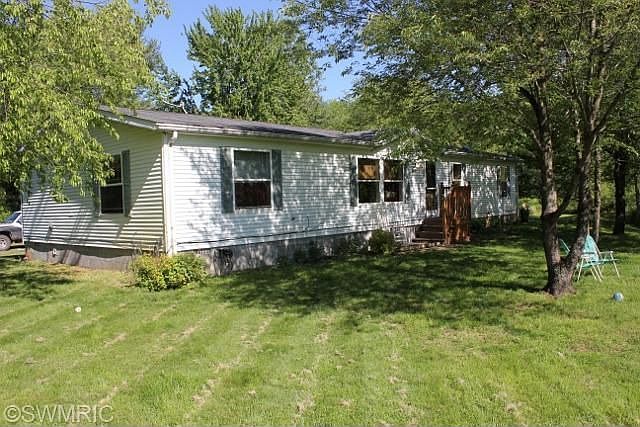 1st image of 8303 E Laketon Ave