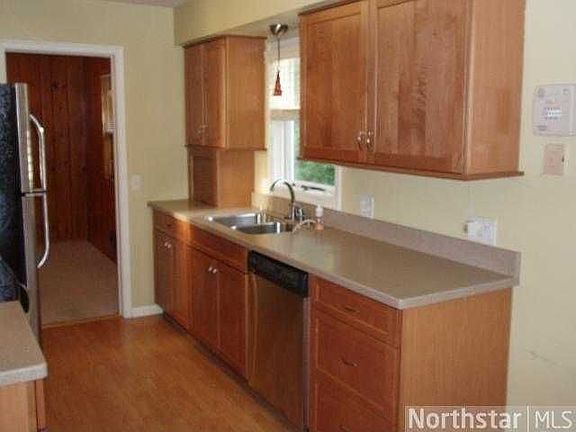 5th image of 14904 Sandy Ln