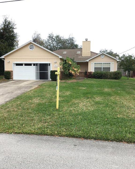 2nd image of 313 Gentian Rd