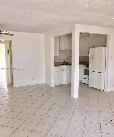 2 Coventry Ln #2-A — Photo 6