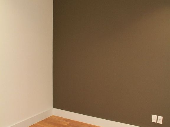 5th image of 184 India St APT 7