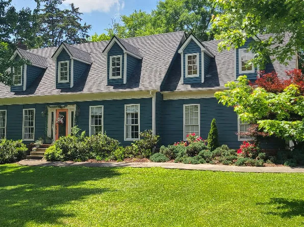 131 Chestnut Hill Rd, Oak Ridge, TN 37830