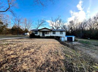 8126 Highway 62 W, Yellville, AR 72687