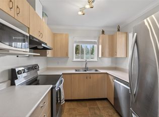 840 Braidwood Rd #401, Courtenay, BC V9N3R9