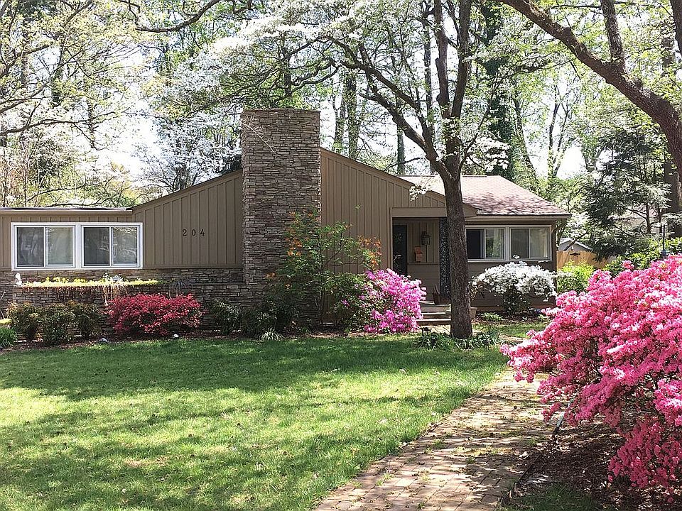 1st image of 204 Beverly Pl