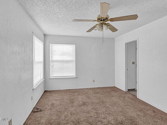 5th image of 1439 Jim Larabel Dr