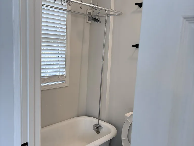 2747 Washington Ave #2 — Photo 7