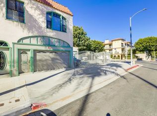 911 W 11th St, San Pedro, CA 90731