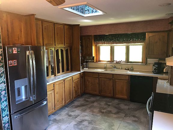 Kitchen with Stainless appli