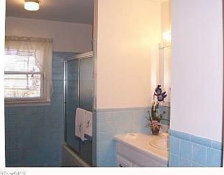 5th image of 5504 Crestwood Dr