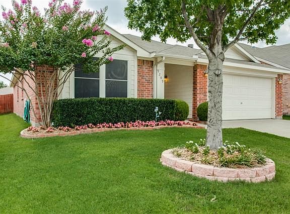 2nd image of 9209 Paluxy Dr