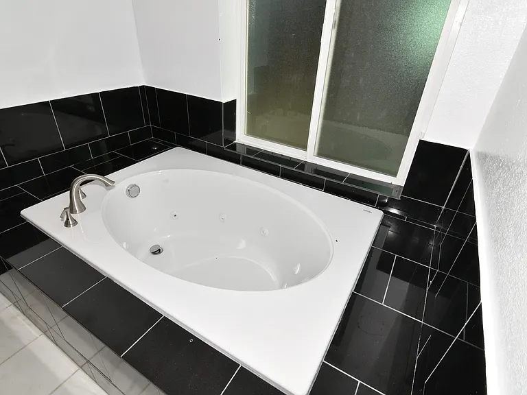 2739 Walker Ct SE — Photo 15