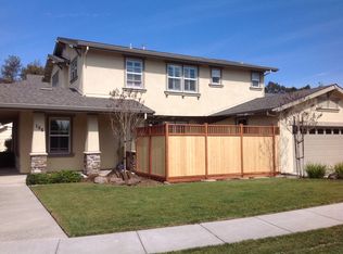 106 Willowbend Ct, Napa, CA 94559