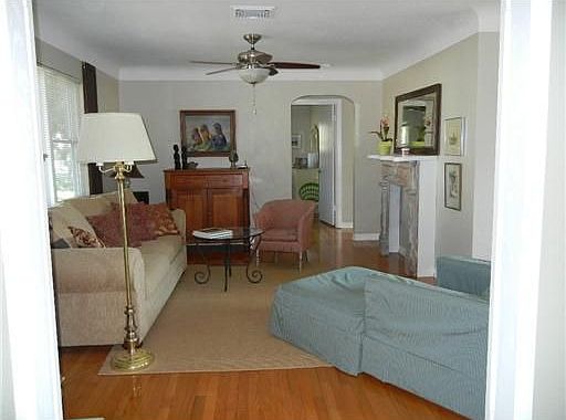 3rd image of 3641 Prescott St N