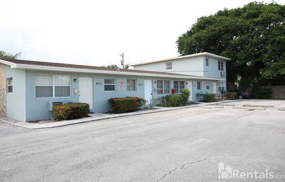1st image of 4213 S Olive Ave