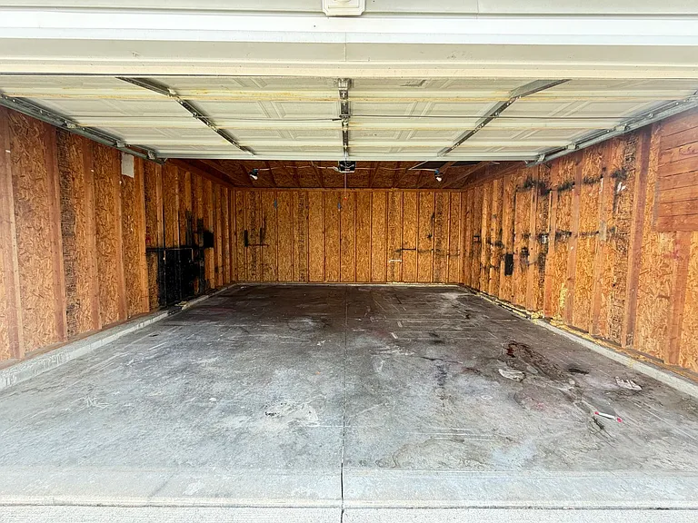 6611 Hunters Creek Blvd — Photo 18