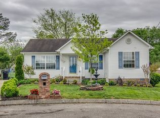208 Michelle Ct, Columbia, TN 38401