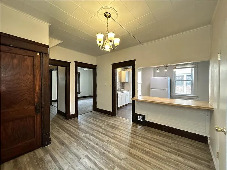 1303 Oregon Ave — Photo 6