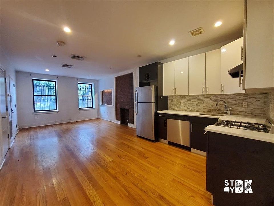 1st image of 23 Halsey St APT 1A