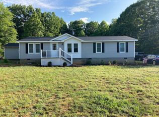 4355 Glenmore Rd, Scottsville, VA 24590
