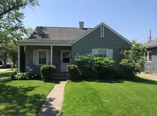 1012 Napier Ave, Saint Joseph, MI 49085
