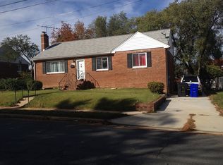 5881 2nd St S, Arlington, VA 22204