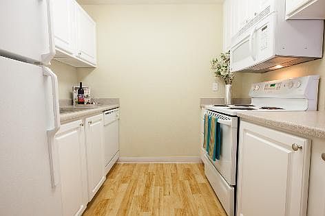5th image of 6508 130th Ave NE APT K202