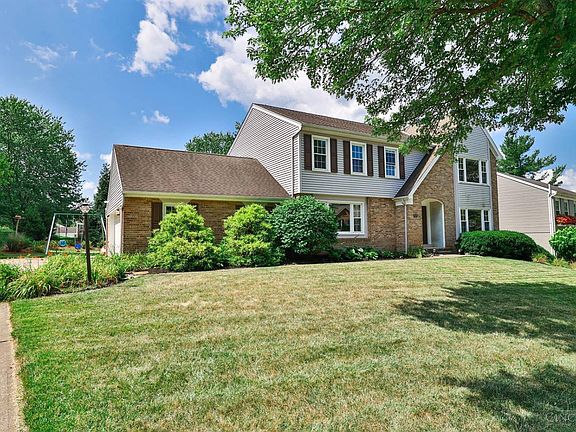 2nd image of 7827 Cloveridge Ct
