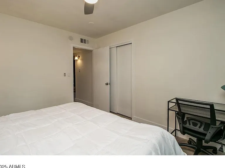 6809 E Earll Dr #E — Photo 15