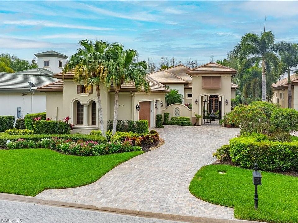 1st image of 28712 La Caille DR