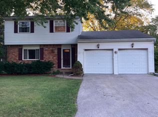 1760 Cambridge Park E, Maumee, OH 43537