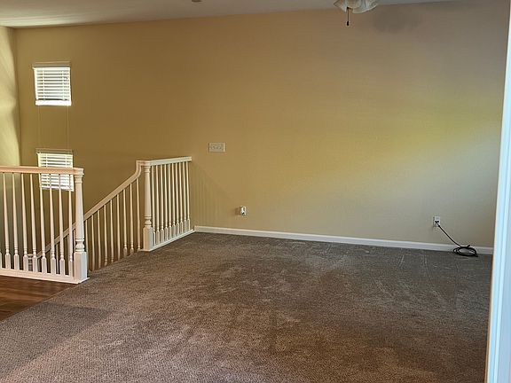 4th image of 3301 N Park Dr Unit 2211