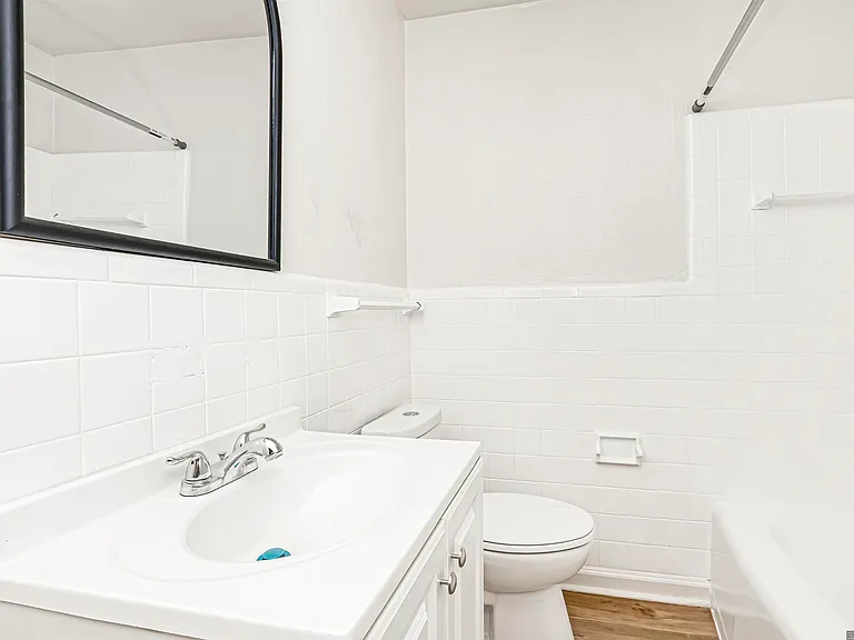 11444 Saint Lawrence Dr — Photo 21