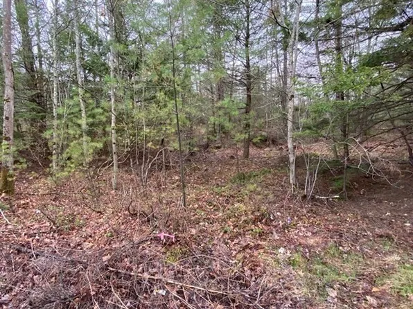 247 School St, Winchendon, MA 01475