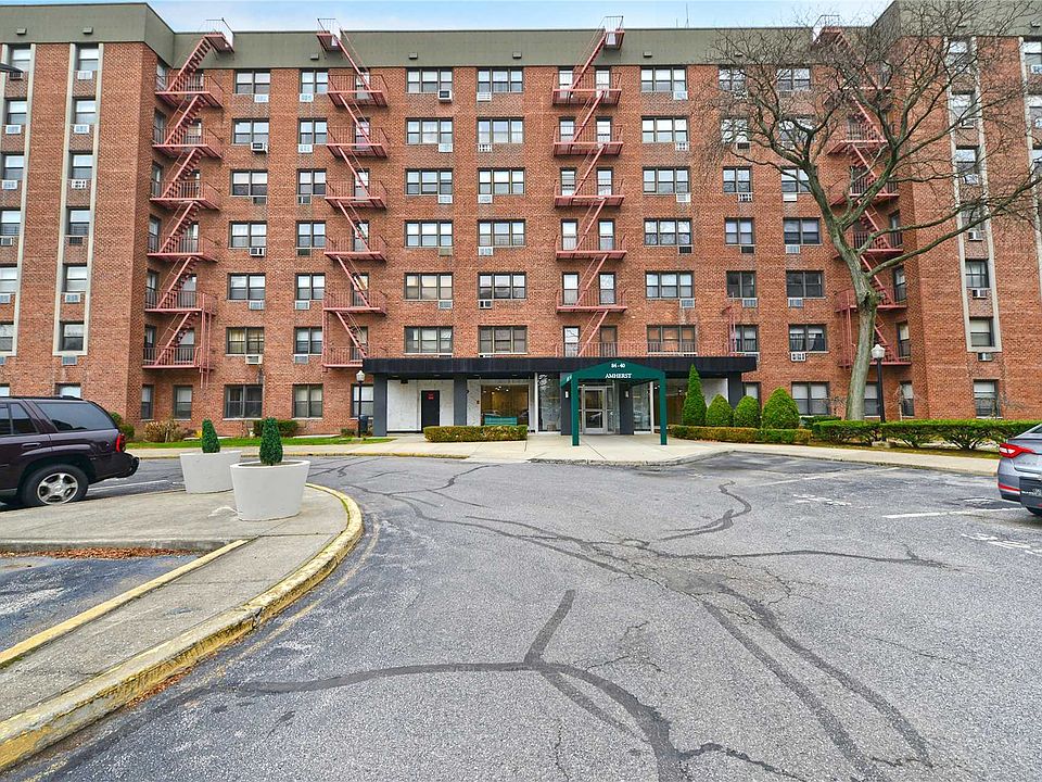 1st image of 8440 153rd Ave APT 1A