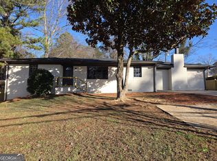 1576 S Gordon Rd, Austell, GA 30168