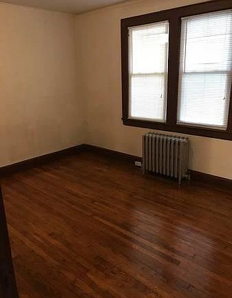 4th image of 82 Spruce St