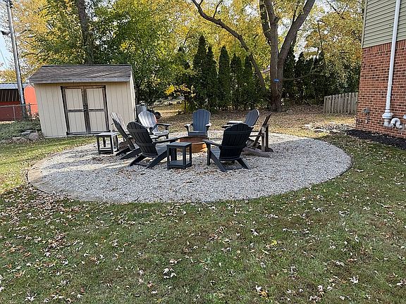5th image of 21491 Parke Ln