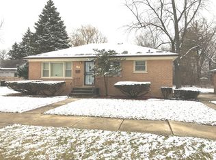 130 E 148th St, Harvey, IL