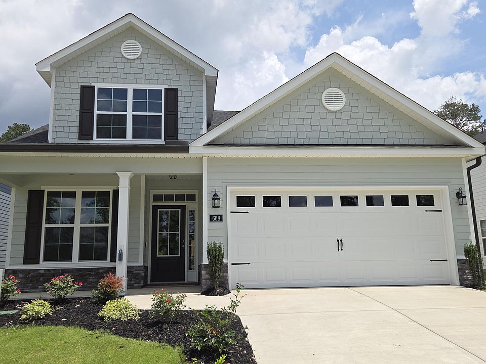 1st image of 668 Ronaldsay Road