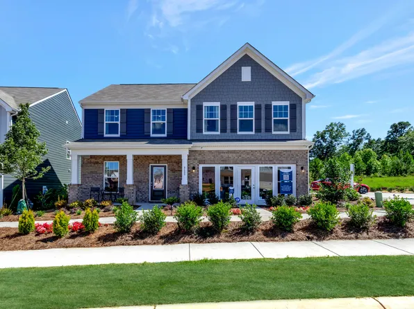 8609 Acadia Pkwy, Sherrills Ford, NC 28673
