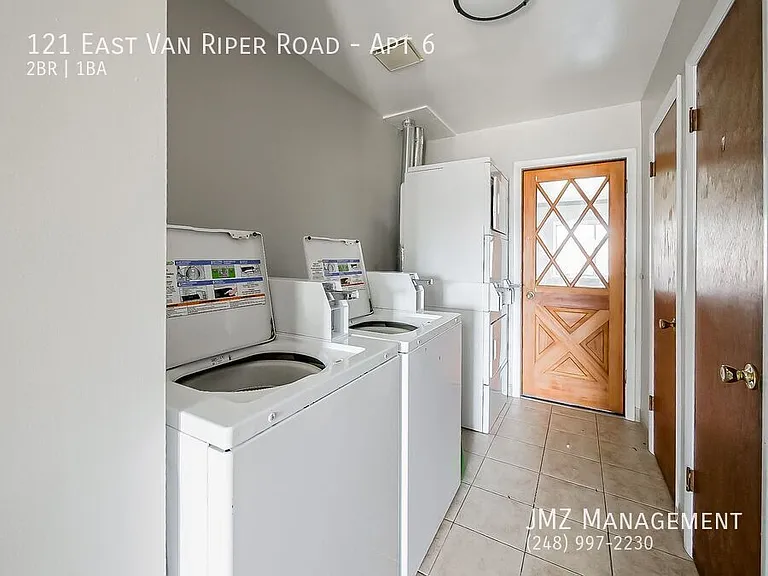 121 E Van Riper Rd #6 — Photo 17