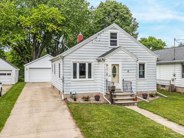 408 Abrams St, Green Bay, WI 54302