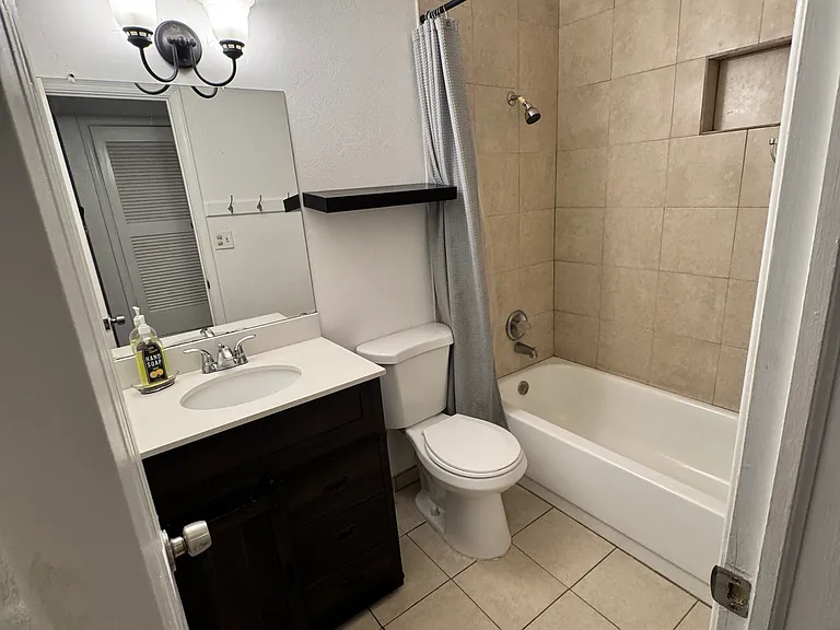 11616 Marsh McCall Way #C — Photo 14