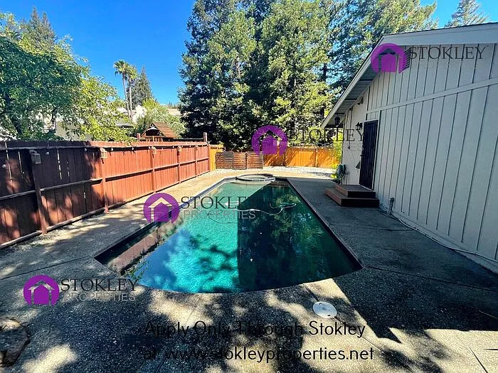 1833 Morello Ave — Photo 7