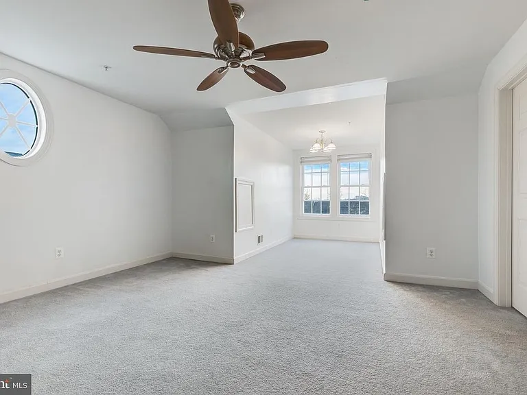 43809 Water Bay Ter — Photo 5