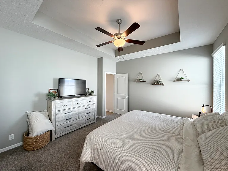7832 Nicole Ln — Photo 30